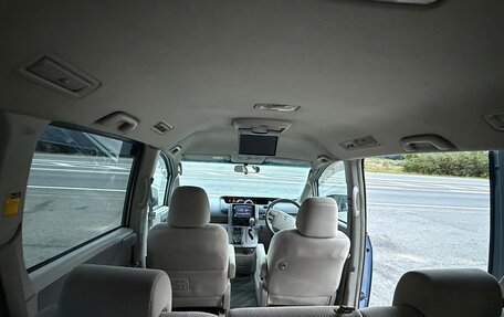 Toyota Noah III, 2008 год, 990 000 рублей, 13 фотография