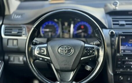 Toyota Camry, 2017 год, 1 950 000 рублей, 9 фотография