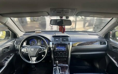 Toyota Camry, 2017 год, 1 950 000 рублей, 7 фотография