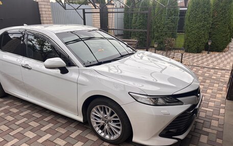 Toyota Camry, 2018 год, 2 500 000 рублей, 10 фотография