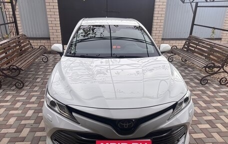 Toyota Camry, 2018 год, 2 500 000 рублей, 5 фотография