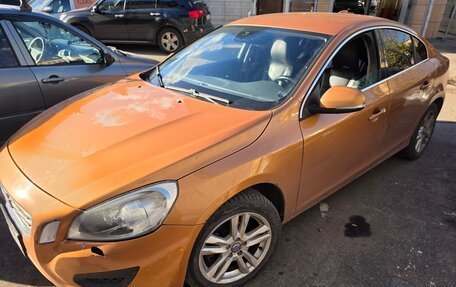 Volvo S60 III, 2012 год, 600 000 рублей, 2 фотография