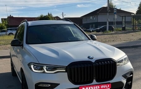 BMW X7, 2020 год, 8 200 000 рублей, 2 фотография