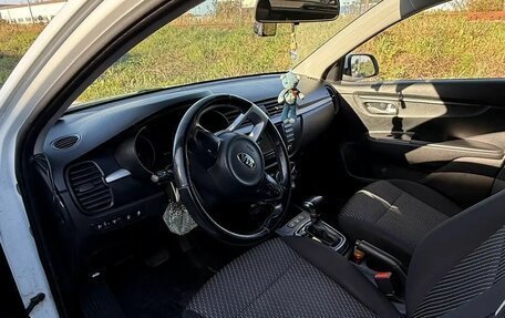 KIA Rio IV, 2018 год, 830 000 рублей, 1 фотография