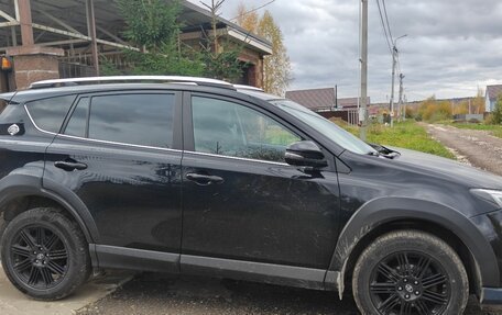 Toyota RAV4, 2018 год, 3 000 000 рублей, 3 фотография
