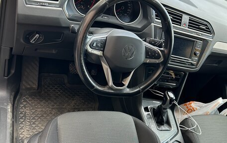 Volkswagen Tiguan II, 2021 год, 1 950 000 рублей, 8 фотография