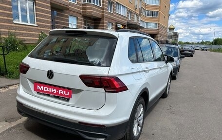 Volkswagen Tiguan II, 2021 год, 1 950 000 рублей, 5 фотография