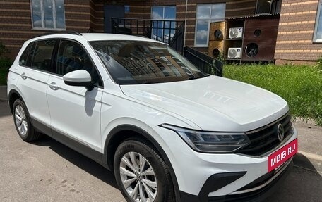 Volkswagen Tiguan II, 2021 год, 1 950 000 рублей, 6 фотография