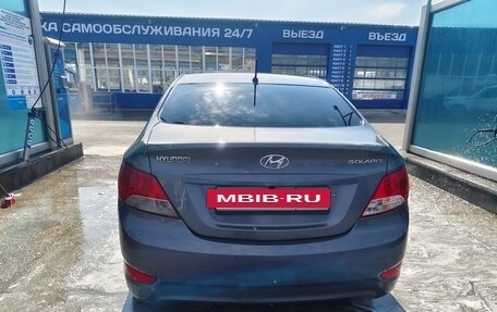 Hyundai Solaris II рестайлинг, 2012 год, 900 000 рублей, 4 фотография