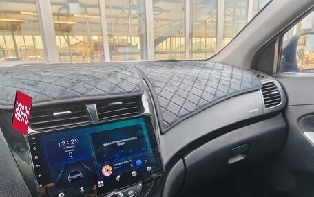 Hyundai Solaris II рестайлинг, 2012 год, 900 000 рублей, 13 фотография