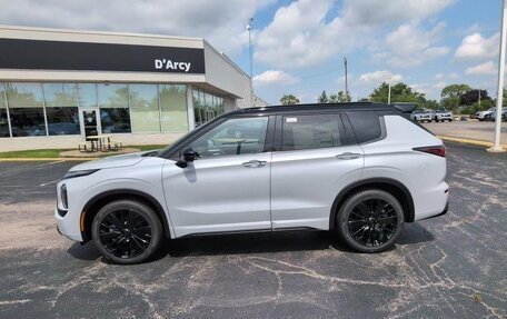 Mitsubishi Outlander, 2026 год, 6 880 006 рублей, 16 фотография