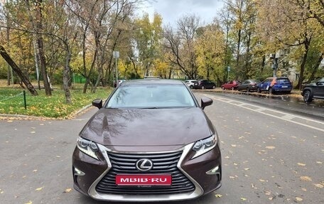 Lexus ES VII, 2015 год, 2 100 000 рублей, 1 фотография