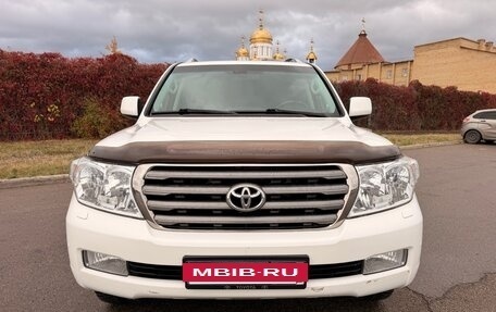 Toyota Land Cruiser 200, 2011 год, 3 100 000 рублей, 2 фотография