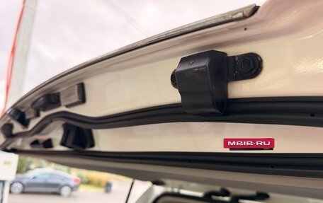 Toyota Land Cruiser 200, 2011 год, 3 100 000 рублей, 35 фотография