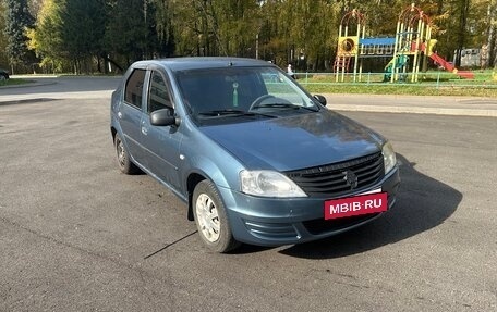 Renault Logan I, 2010 год, 400 000 рублей, 2 фотография