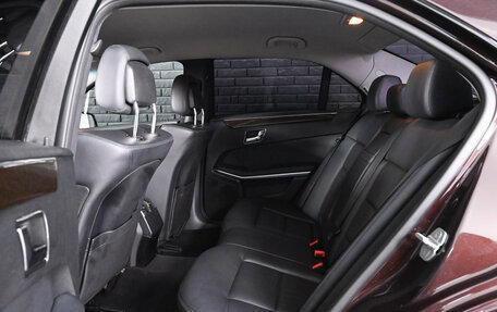 Mercedes-Benz E-Класс, 2010 год, 1 350 000 рублей, 11 фотография