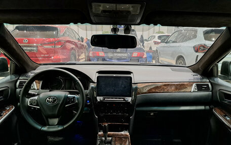 Toyota Camry, 2015 год, 1 850 000 рублей, 17 фотография