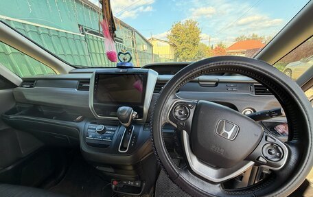 Honda Freed II, 2018 год, 1 600 000 рублей, 5 фотография