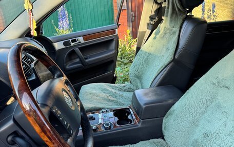Volkswagen Touareg III, 2007 год, 1 600 000 рублей, 8 фотография