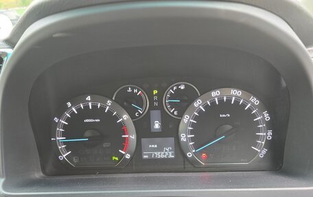 Toyota Vellfire I, 2012 год, 2 200 000 рублей, 17 фотография