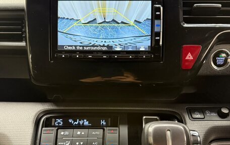 Honda Stepwgn IV, 2015 год, 1 899 000 рублей, 17 фотография