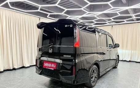 Honda Stepwgn IV, 2015 год, 1 899 000 рублей, 6 фотография