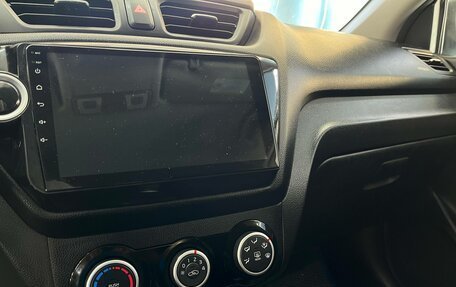 KIA Rio III рестайлинг, 2015 год, 739 941 рублей, 17 фотография