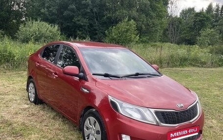 KIA Rio III рестайлинг, 2013 год, 680 000 рублей, 3 фотография