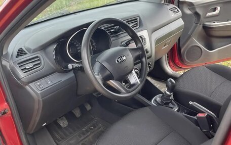 KIA Rio III рестайлинг, 2013 год, 680 000 рублей, 7 фотография