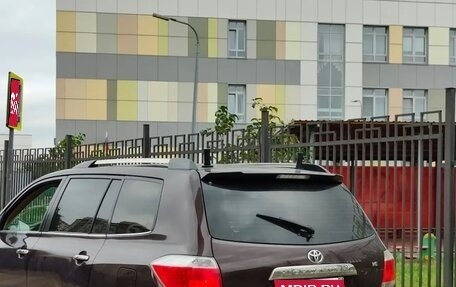 Toyota Highlander III, 2012 год, 1 400 000 рублей, 1 фотография