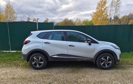 Renault Kaptur I рестайлинг, 2018 год, 930 000 рублей, 1 фотография
