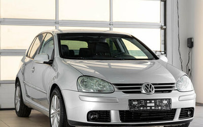 Volkswagen Golf V, 2005 год, 400 000 рублей, 1 фотография