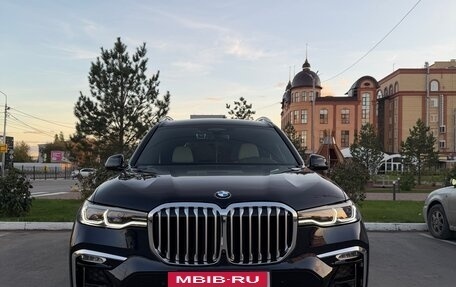 BMW X7, 2021 год, 9 400 000 рублей, 2 фотография