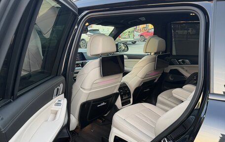 BMW X7, 2021 год, 9 400 000 рублей, 17 фотография