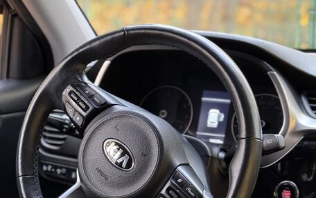 KIA Rio IV, 2021 год, 1 700 000 рублей, 4 фотография