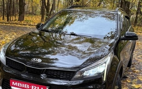 KIA Rio IV, 2021 год, 1 700 000 рублей, 2 фотография