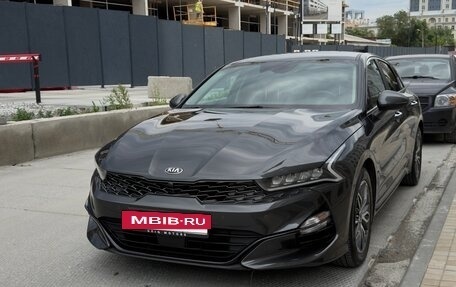 KIA K5, 2020 год, 2 400 000 рублей, 3 фотография