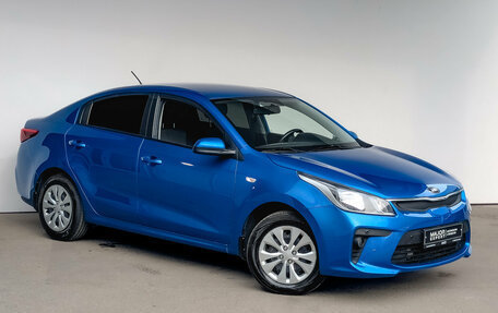 KIA Rio IV, 2018 год, 1 450 000 рублей, 3 фотография