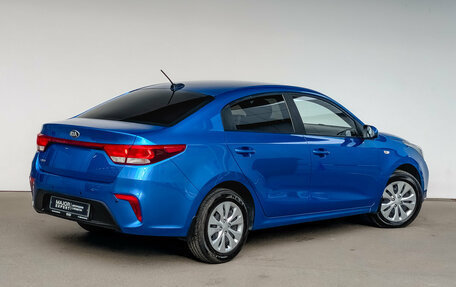 KIA Rio IV, 2018 год, 1 450 000 рублей, 5 фотография