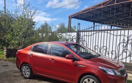KIA Rio III рестайлинг, 2013 год, 620 000 рублей, 3 фотография