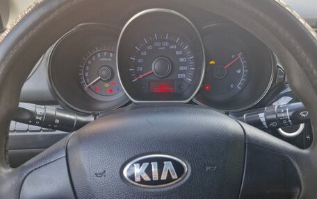 KIA Rio III рестайлинг, 2013 год, 620 000 рублей, 9 фотография
