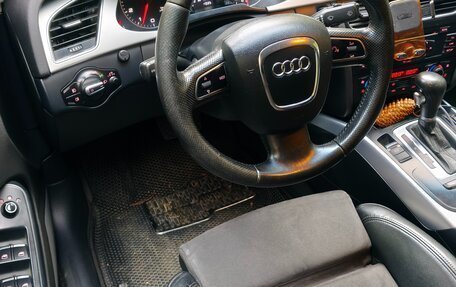 Audi A4, 2010 год, 820 000 рублей, 12 фотография