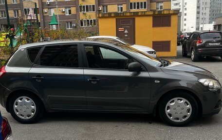 KIA cee'd I рестайлинг, 2011 год, 530 000 рублей, 3 фотография