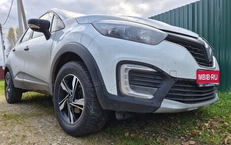 Renault Kaptur I рестайлинг, 2018 год, 930 000 рублей, 6 фотография