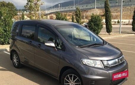 Honda Freed I, 2015 год, 1 270 000 рублей, 3 фотография