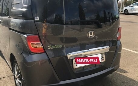 Honda Freed I, 2015 год, 1 270 000 рублей, 4 фотография