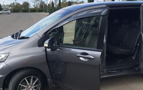 Honda Freed I, 2015 год, 1 270 000 рублей, 10 фотография