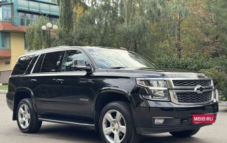 Chevrolet Tahoe IV, 2018 год, 3 570 000 рублей, 3 фотография
