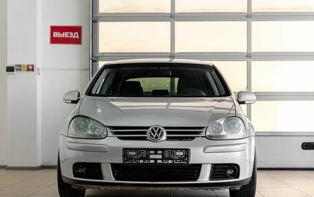 Volkswagen Golf V, 2005 год, 400 000 рублей, 2 фотография