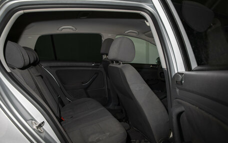 Volkswagen Golf V, 2005 год, 400 000 рублей, 26 фотография